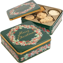 Load image into Gallery viewer, Farmhouse Biscuits Christmas Wreath Festive Selection Tin 400g
